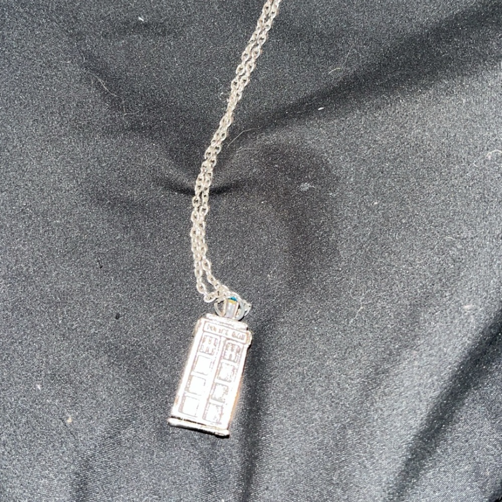 Doctor who necklace